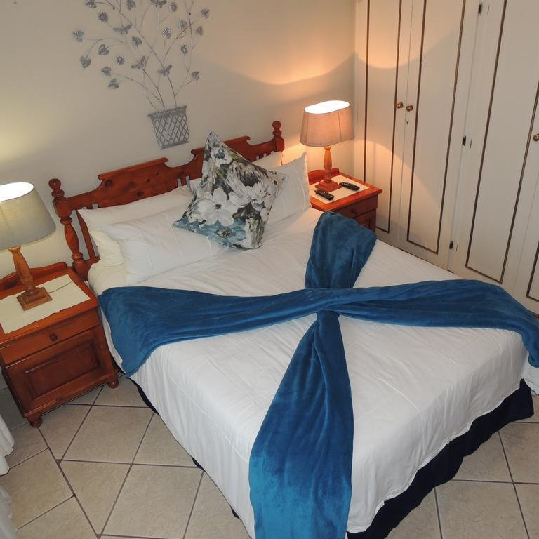 Rita's Guesthouse CC Vryheid Extérieur photo
