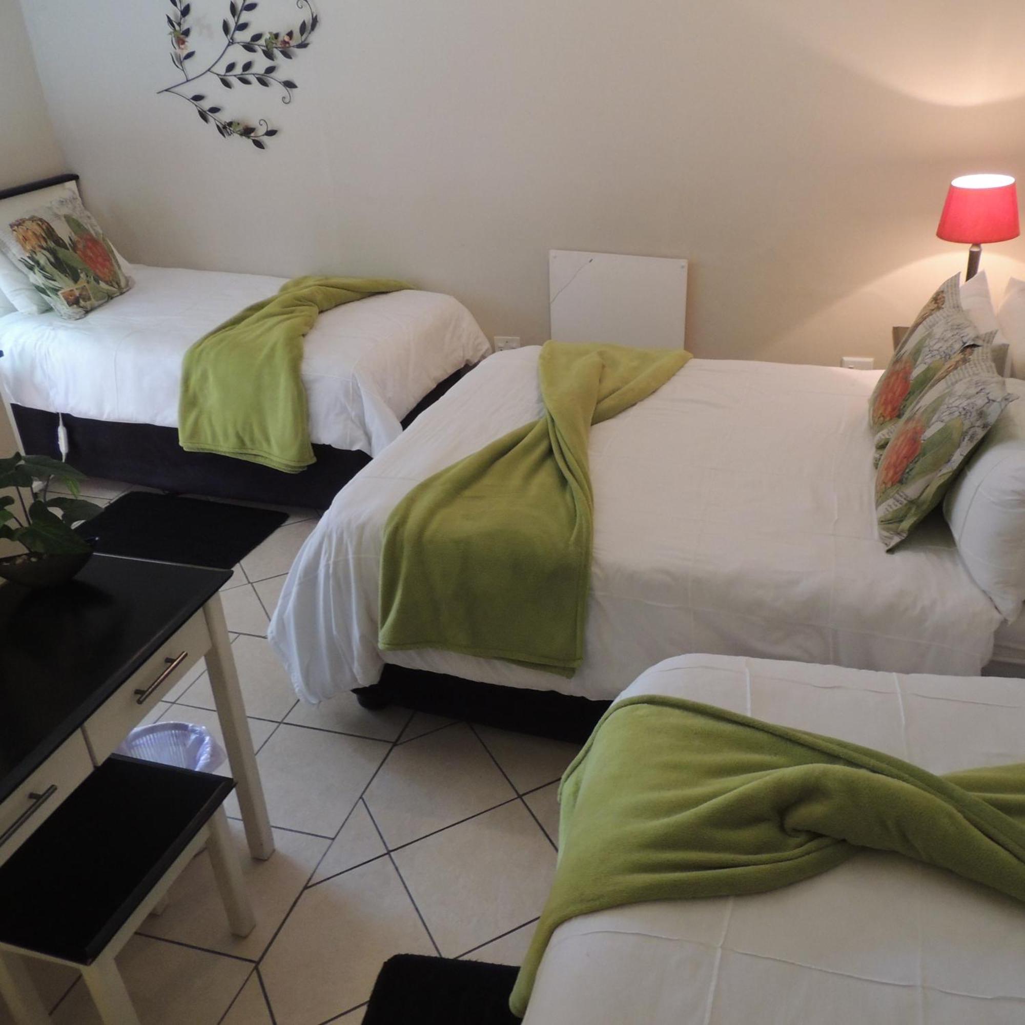 Rita's Guesthouse CC Vryheid Extérieur photo