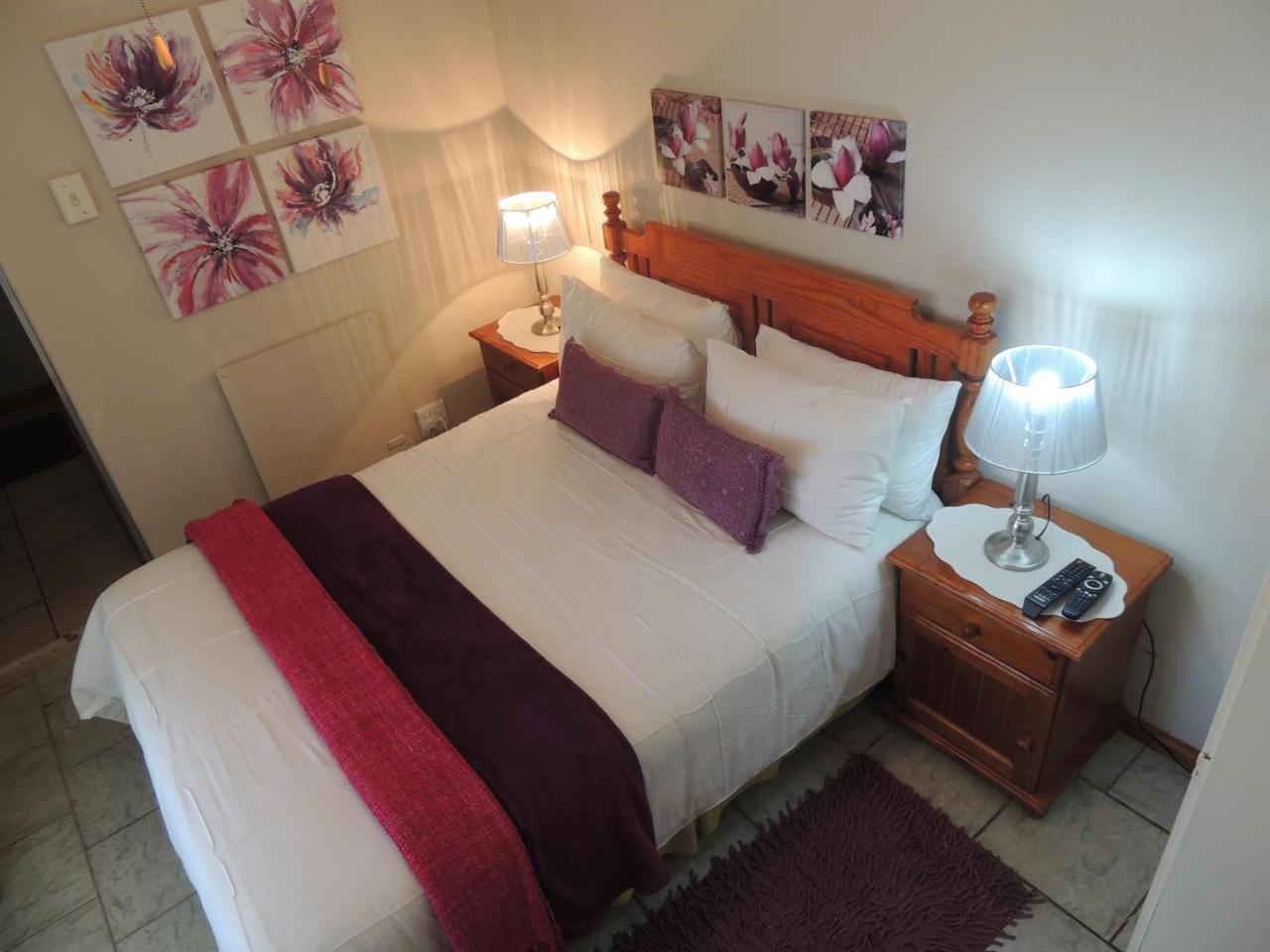 Rita's Guesthouse CC Vryheid Extérieur photo