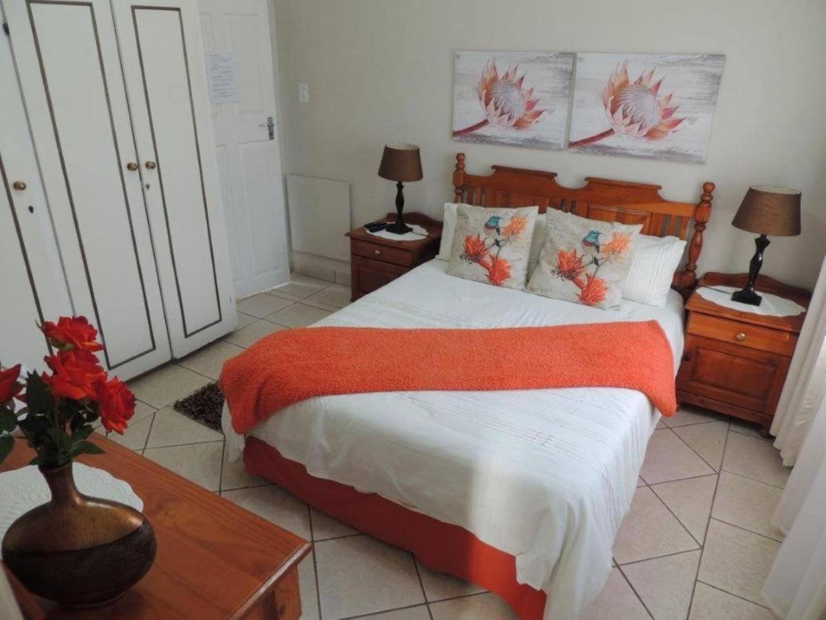 Rita's Guesthouse CC Vryheid Extérieur photo